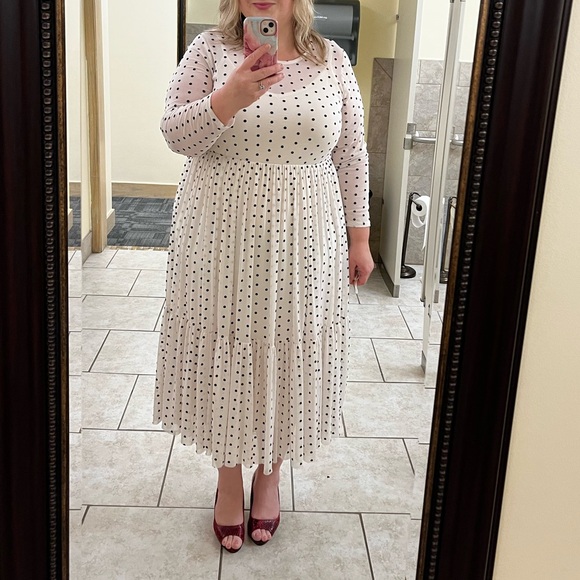 Torrid size 3 lined polka dot midi dress - Picture 1 of 4